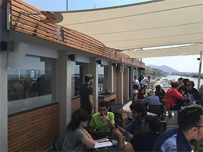 凯发k8国际首页登录之声为萨莱诺湾的Embarcadero设立黄金标准