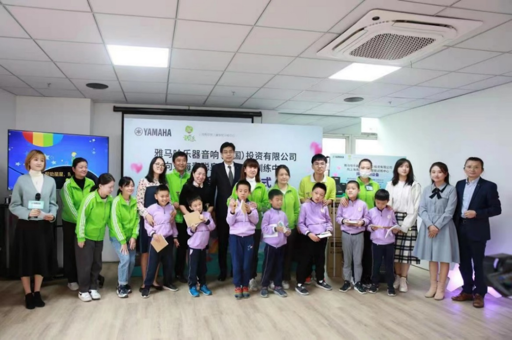 传递音乐，感受爱与温暖——凯发k8国际首页登录音响捐赠仪式